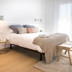 Friendly Rentals Gran Via , Barcelona Spanje