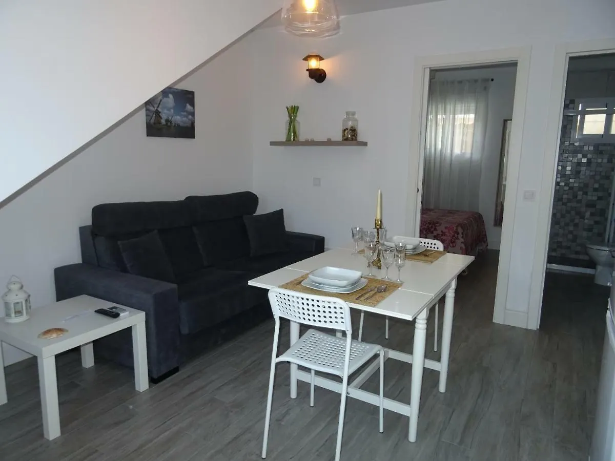Carmen Apartamentos Malaga Apartment